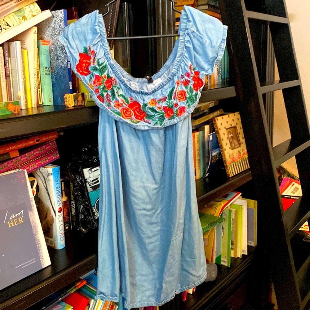 H&M Off the shoulder denim dress